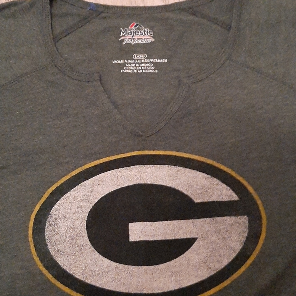 Packers Tshirt Size L